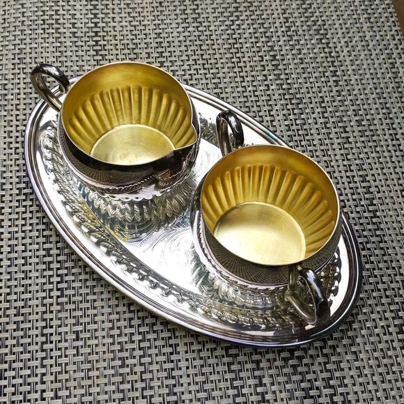 Vintage Oneida Silversmiths Cream, Sugar and Plate Set - Picture 1 of 12